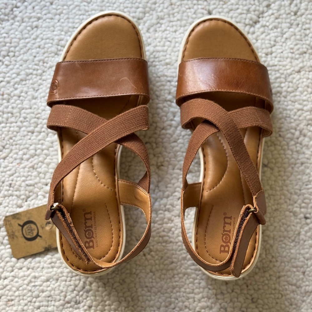 Brand New Born Comfort Sandals Chestnut, Size 10